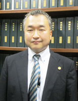 弁護士 井手健輔